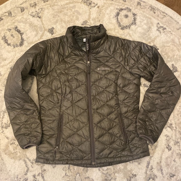 Columbia Jackets & Blazers - Columbia Size M Grey Women’s Puffer Coat